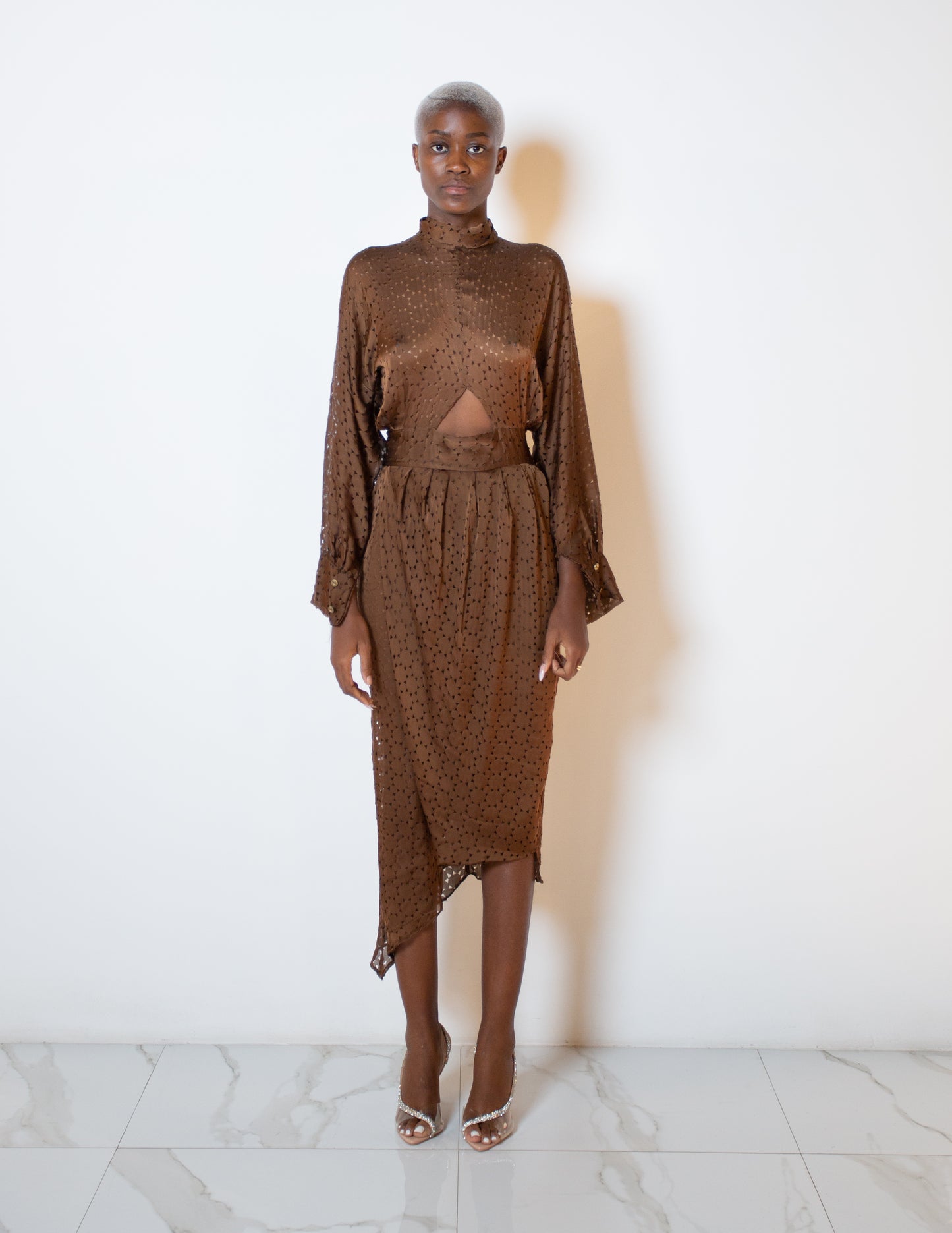 Robe Brune Élégance